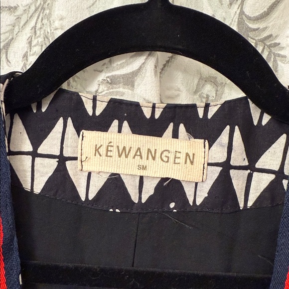 Kewangen Geometric Patterned Jacket - Picture 2 of 10